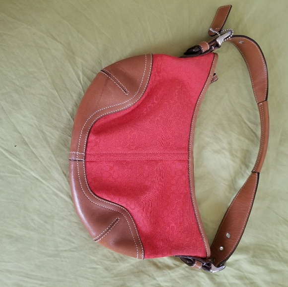 Small Coach bag - Picture 1 of 2